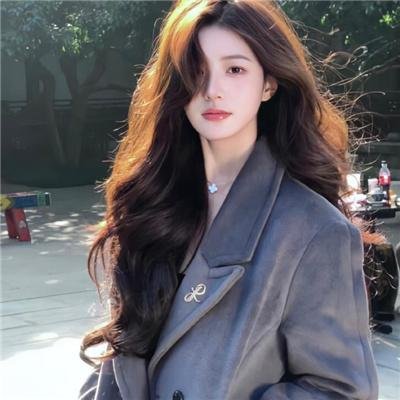艾娃与莱昂国语